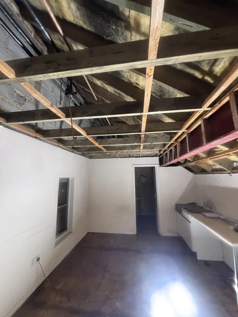 Controlled artex plasterboard strip-out in Ladbroke Grove